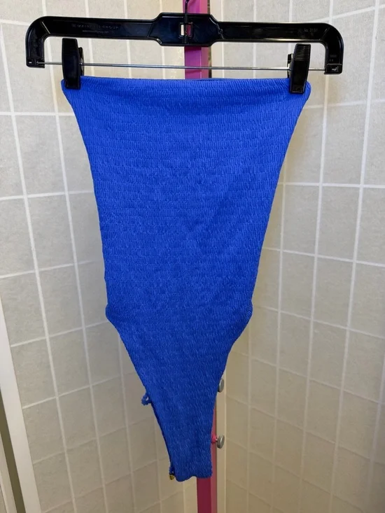 Agua Bendita Kali Antiq One Piece Swimsuit - Picture 4 of 9